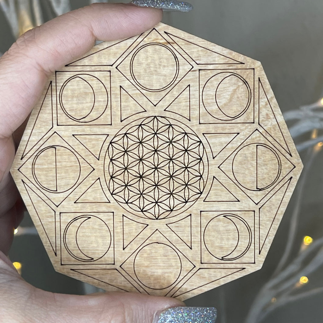 Wooden Crystal Grid
